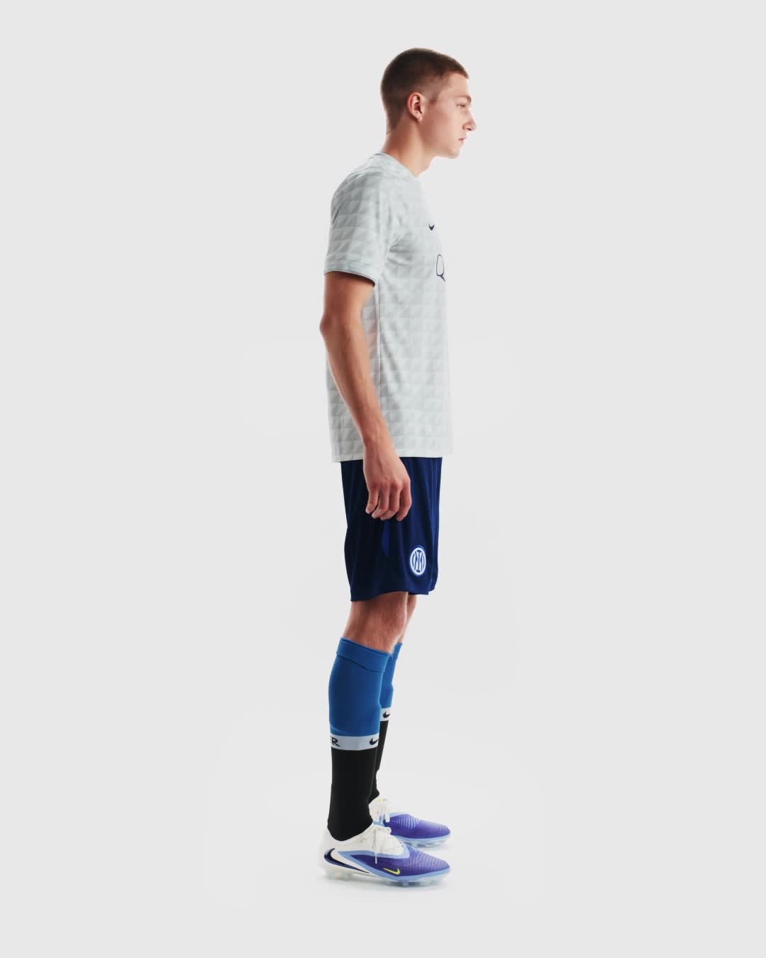 Inter Milan Strike Nike Dri-FIT Örgü Erkek Futbol Şortu. Nike TR
